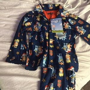 4T Christmas Bluey PJs